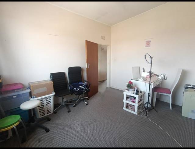 2 BEDROOM PROPERTY TO RENT IN CASSELDALE